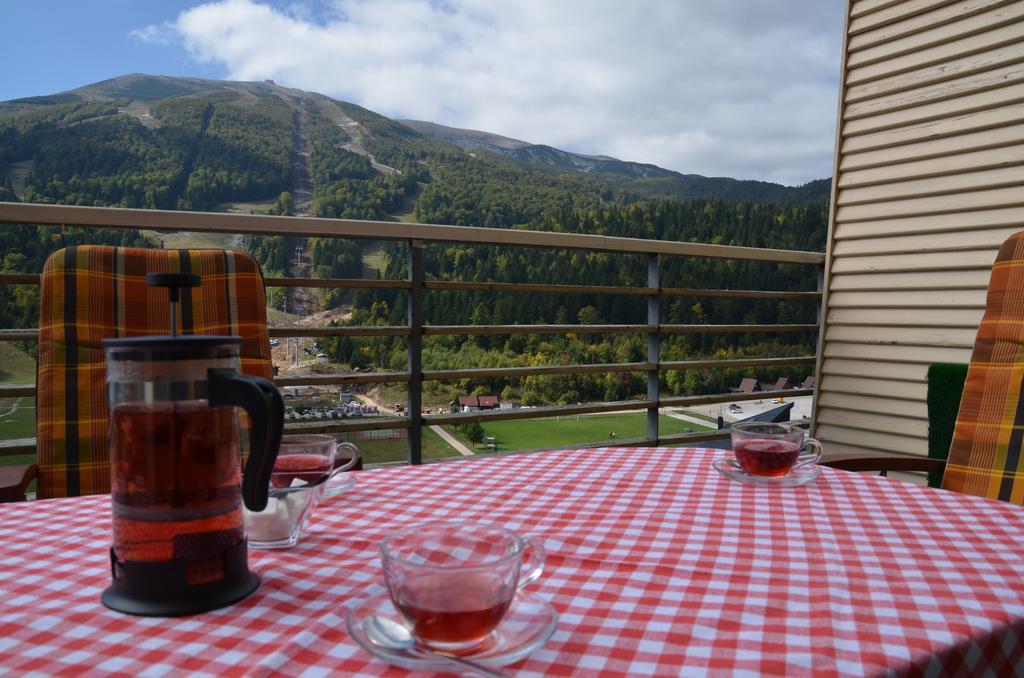 Ferienwohnung Apartman "Chardak" Bjelašnica Exterior foto