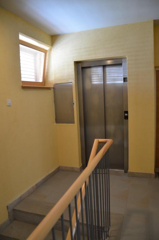 Ferienwohnung Apartman "Chardak" Bjelašnica Exterior foto